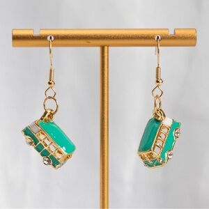 ✨ModCloth Daphne Teal Van Earrings